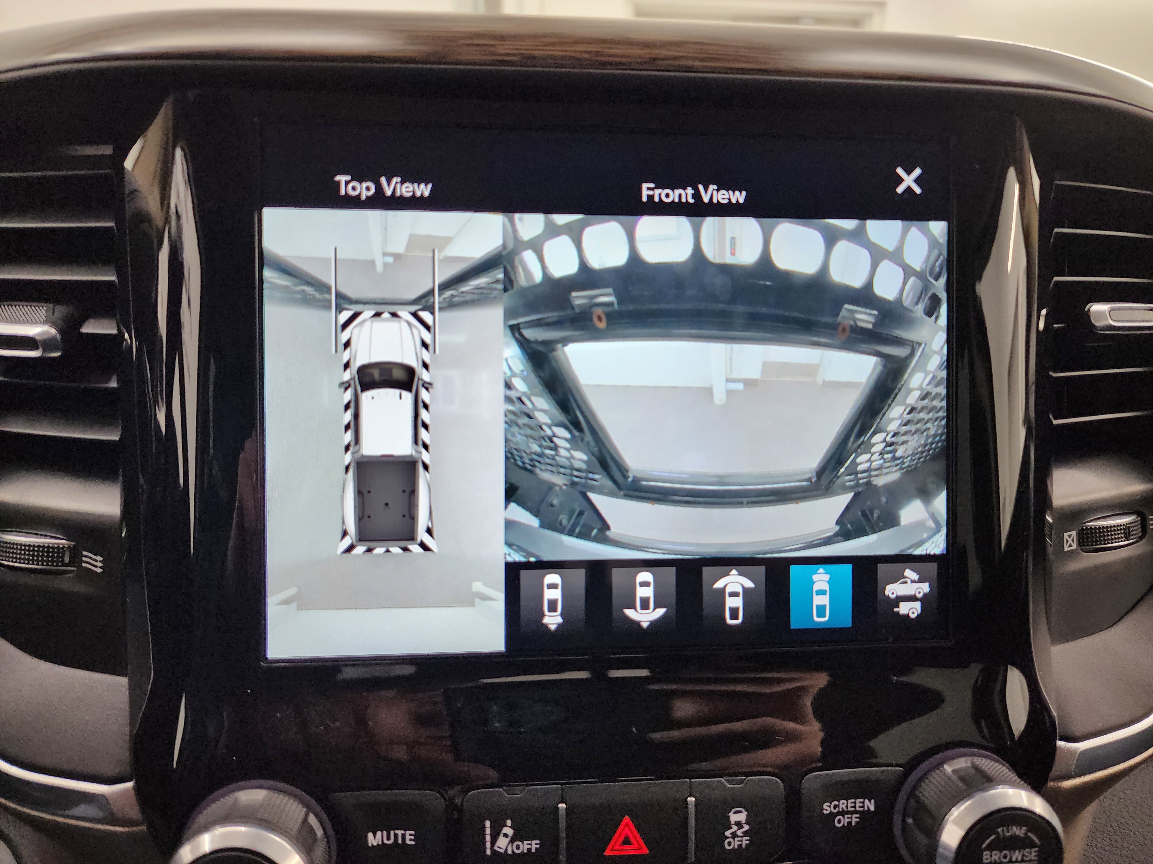 Used 2020 RAM 3500 Laramie image 64