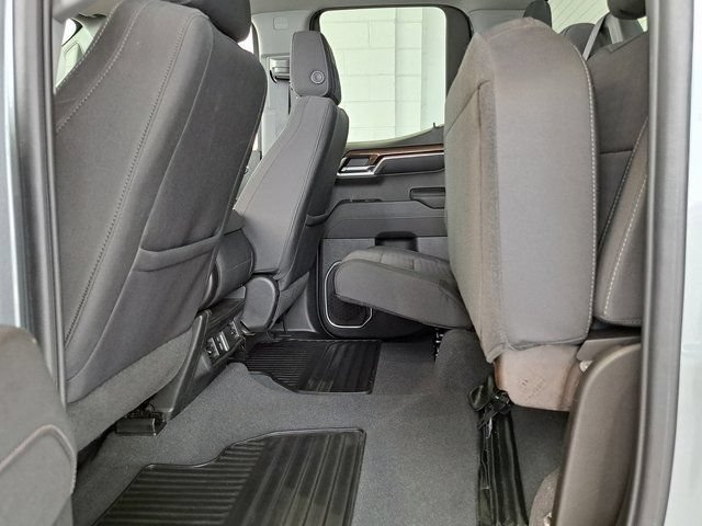Used 2023 Chevrolet Silverado 1500 LT AWD/4WD image 28
