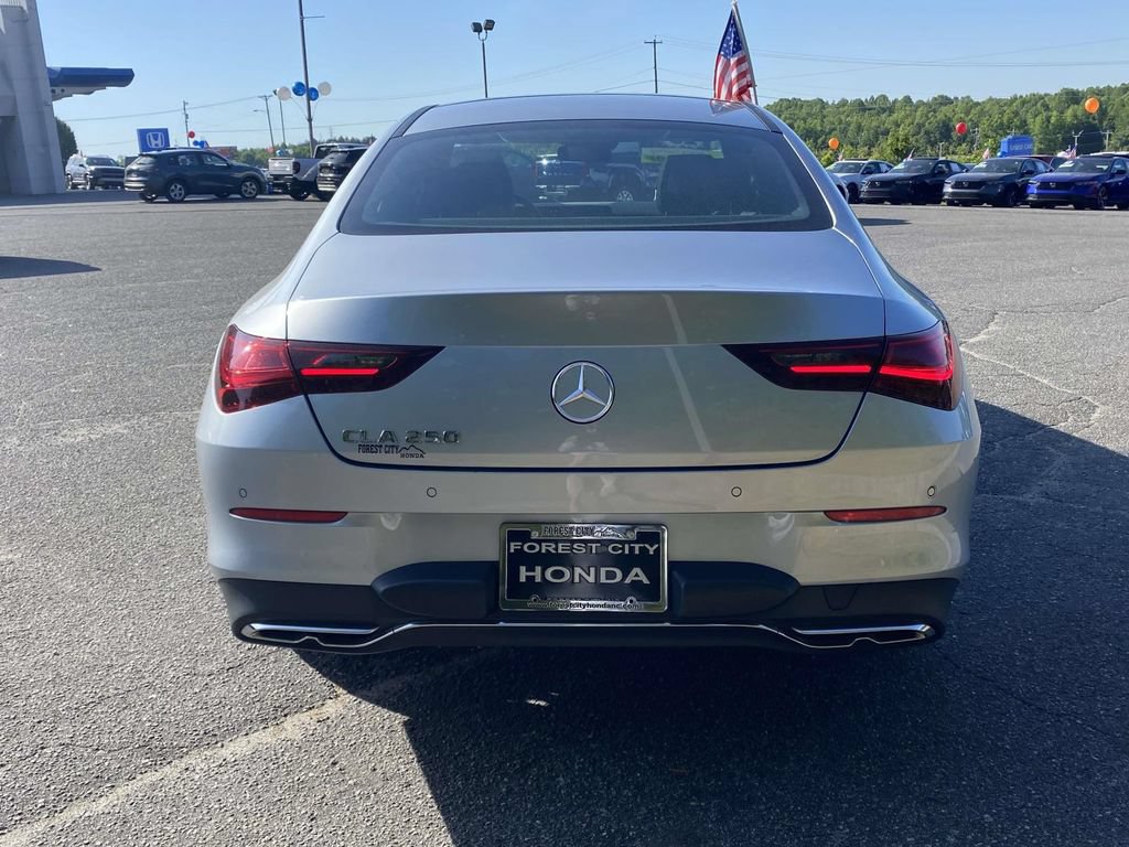 Used 2025 Mercedes-Benz CLA 250 image 4