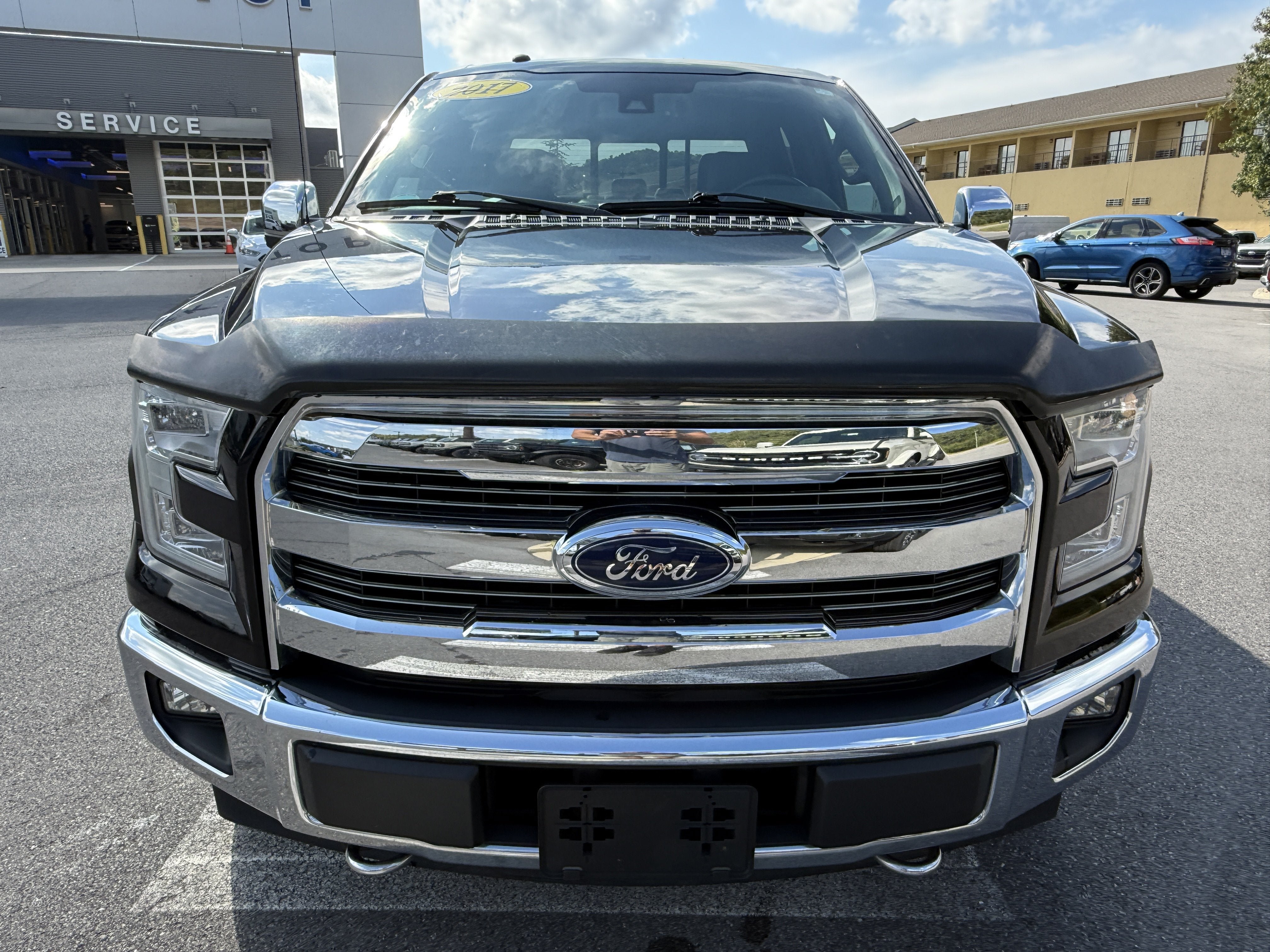 Used 2017 Ford F150 King Ranch w/ Equipment Group 601A Luxury AWD/4WD image 2