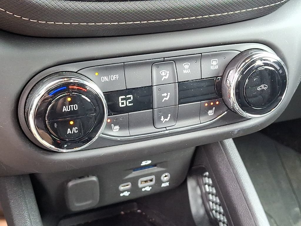 Certified 2023 Chevrolet TrailBlazer ACTIV w/ Technology Package FWD image 14