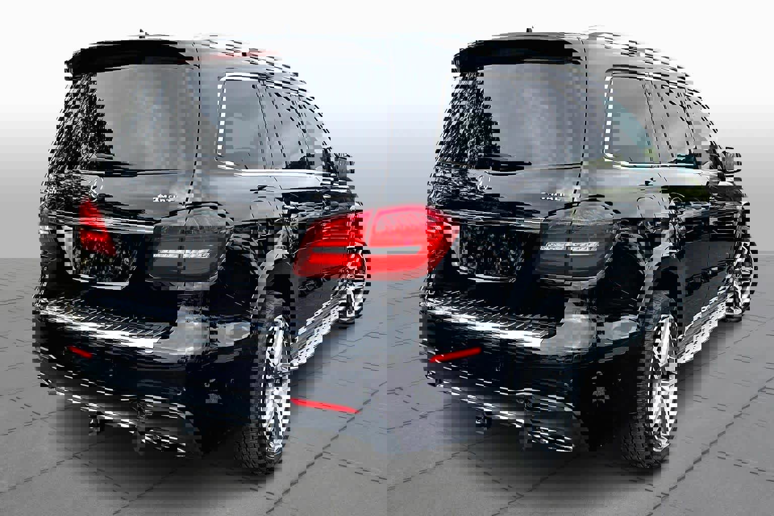 Used 2019 Mercedes-Benz GLS 550 4MATIC image 13