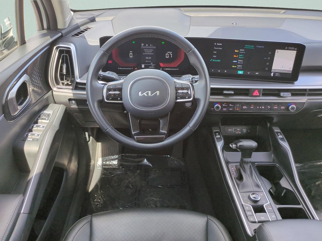 Used 2024 Kia Sorento S image 15