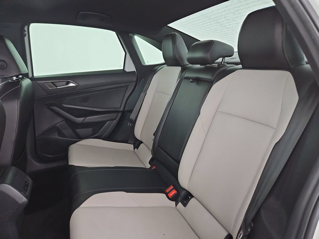 Used 2019 Volkswagen Jetta R-Line w/ R-Line Cold Weather Package FWD image 30