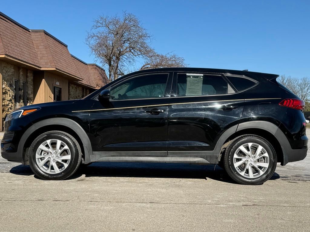 Used 2021 Hyundai Tucson SE FWD image 2