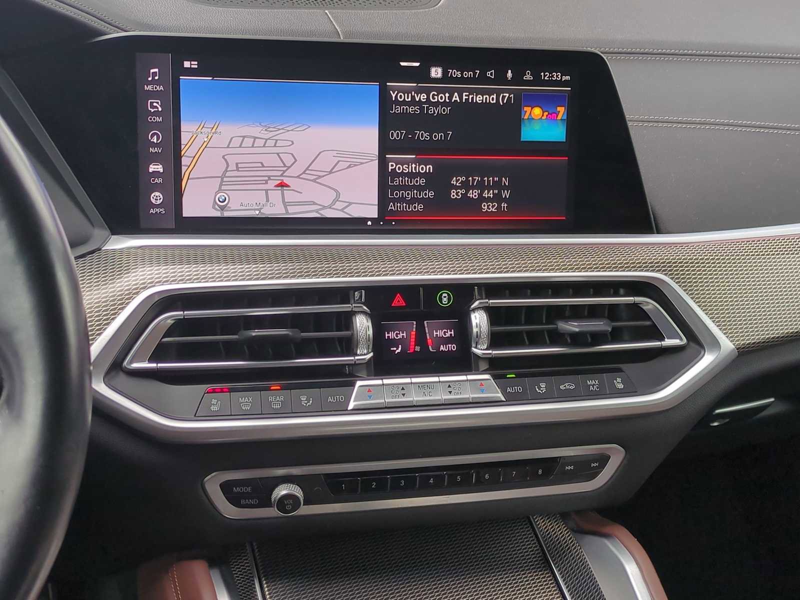 Used 2021 BMW X6 xDrive40i w/ M Sport Package image 29