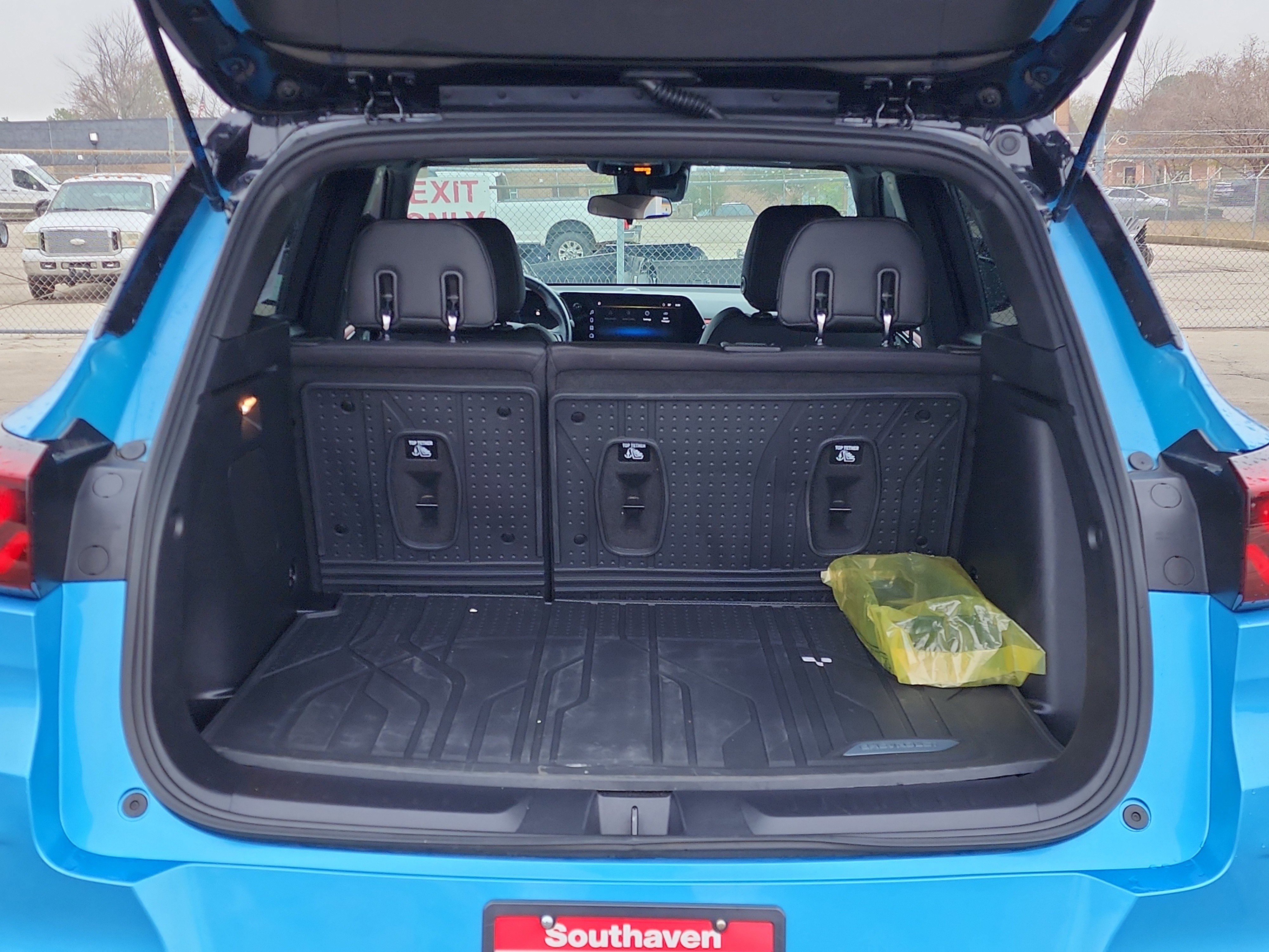 Used 2025 Chevrolet TrailBlazer RS w/ Driver Confidence Package image 13