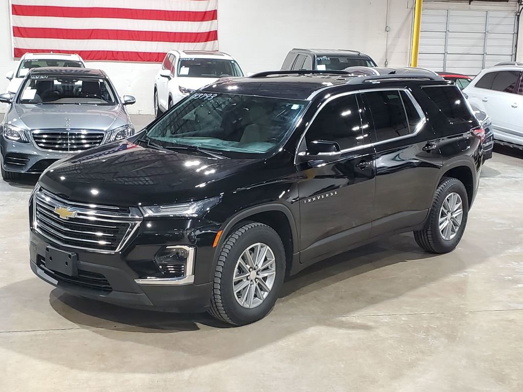 Used 2022 Chevrolet Traverse LT image 40