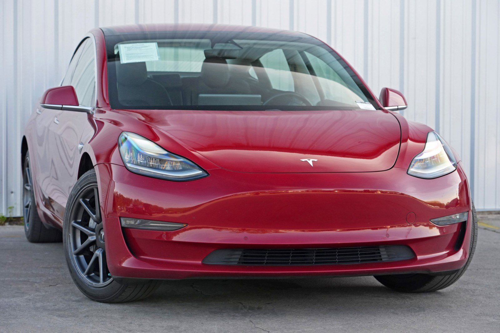 Used 2017 Tesla Model 3 Long Range image 2