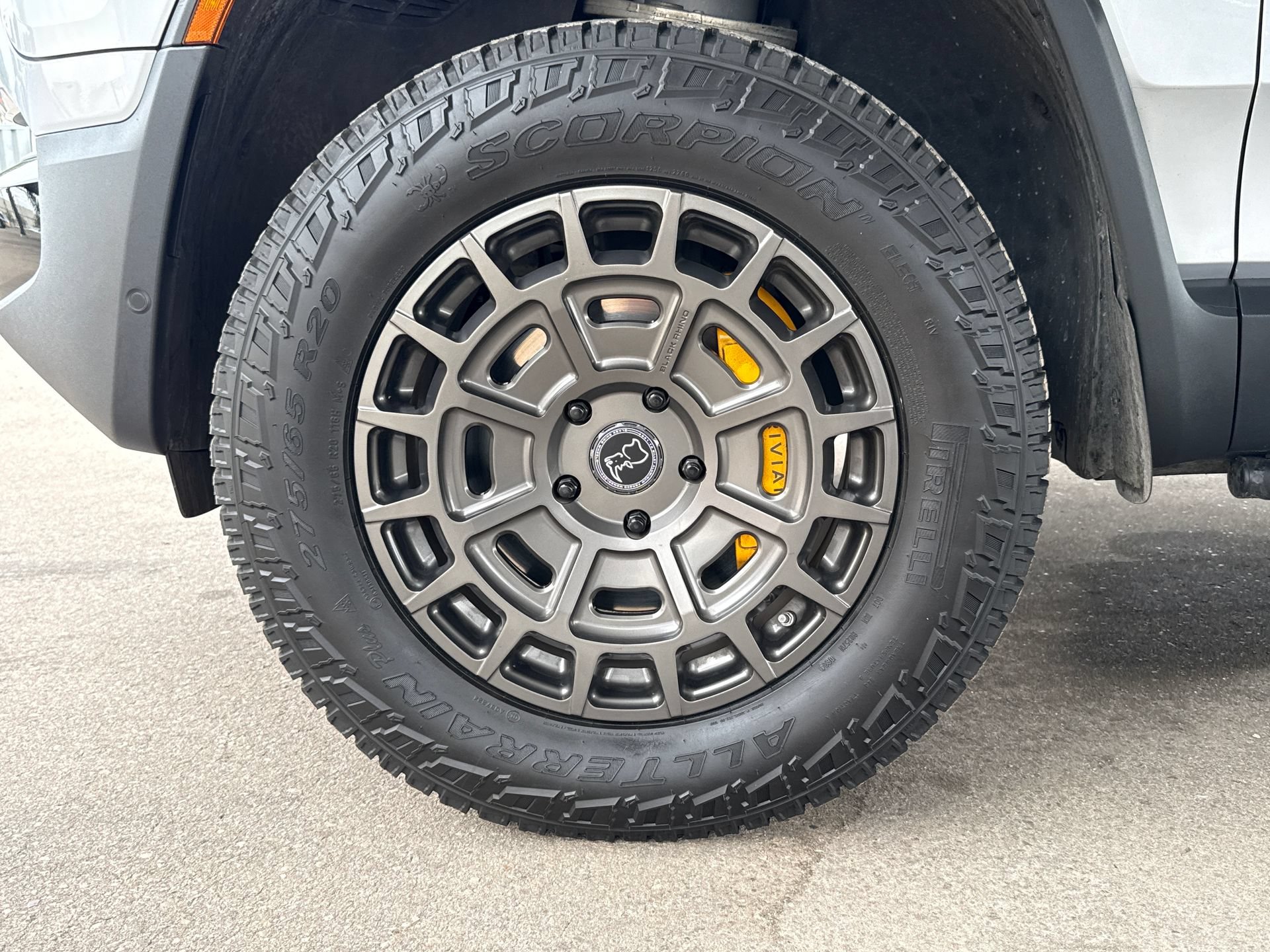 Used 2022 Rivian R1T Launch Edition AWD/4WD image 23