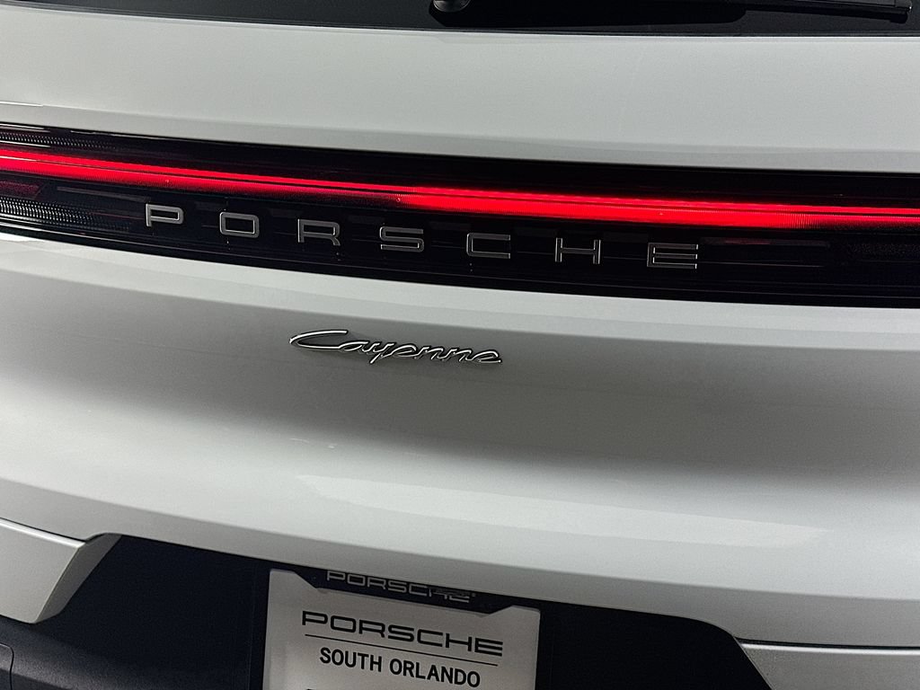 New 2026 Porsche Cayenne E-Hybrid AWD/4WD image 34