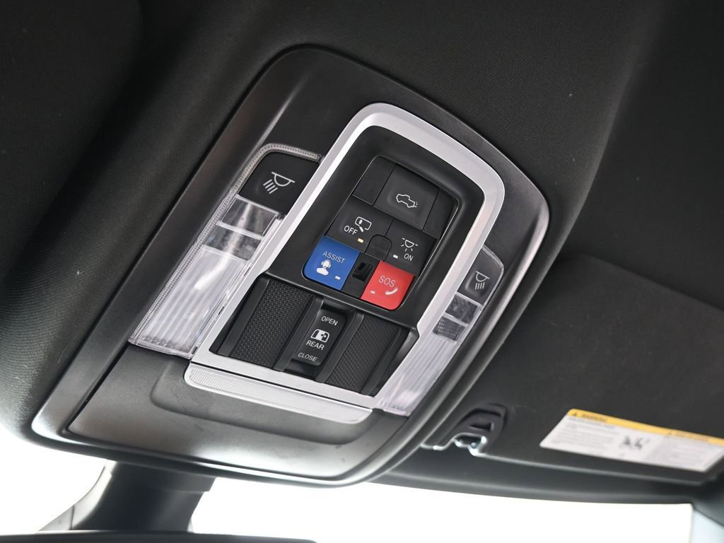 Used 2024 RAM 3500 Laramie w/ Night Edition image 21