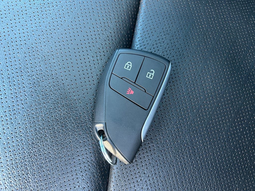 Used 2023 Chevrolet Tahoe High Country w/ Premium Package 2 AWD/4WD image 33