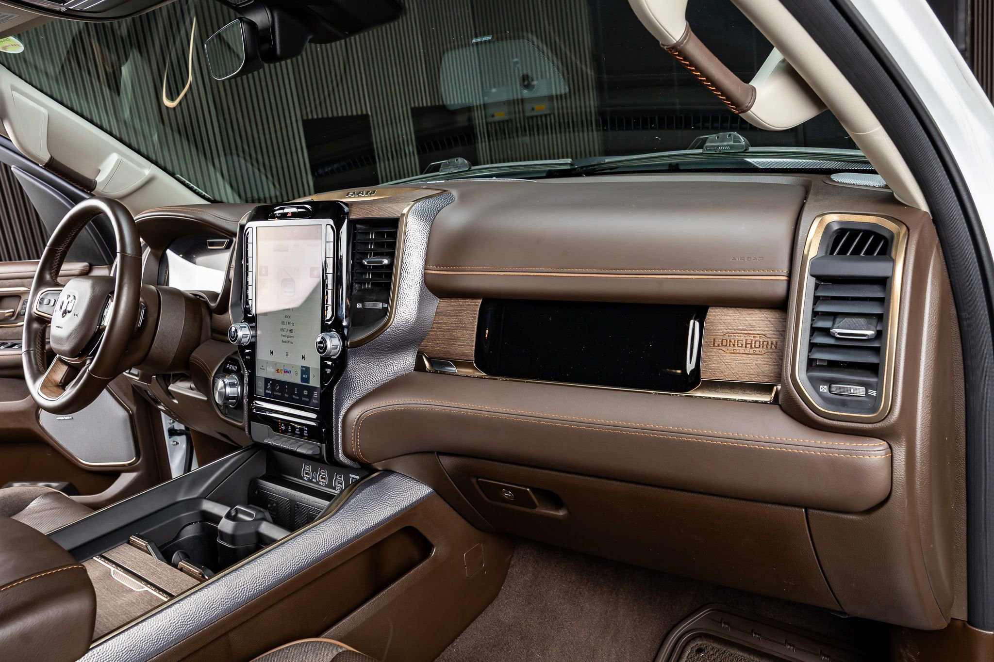 Used 2025 RAM 1500 Limited w/ Bed Utility Group image 18