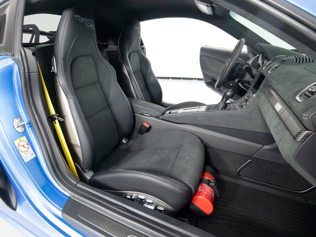 Certified 2025 Porsche 718 Cayman GT4 RS image 39