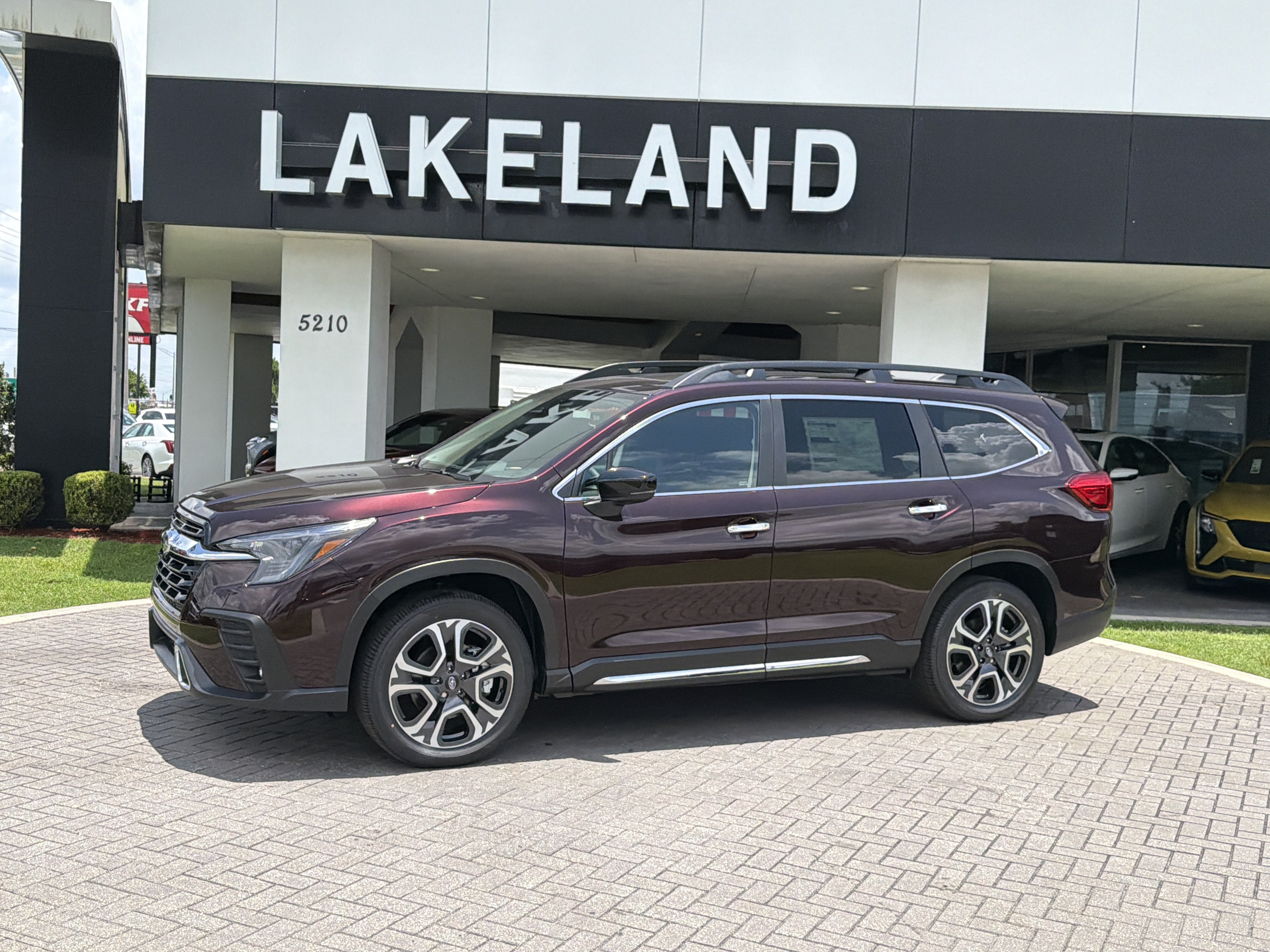 New 2026 Subaru Ascent Touring AWD/4WD image 2
