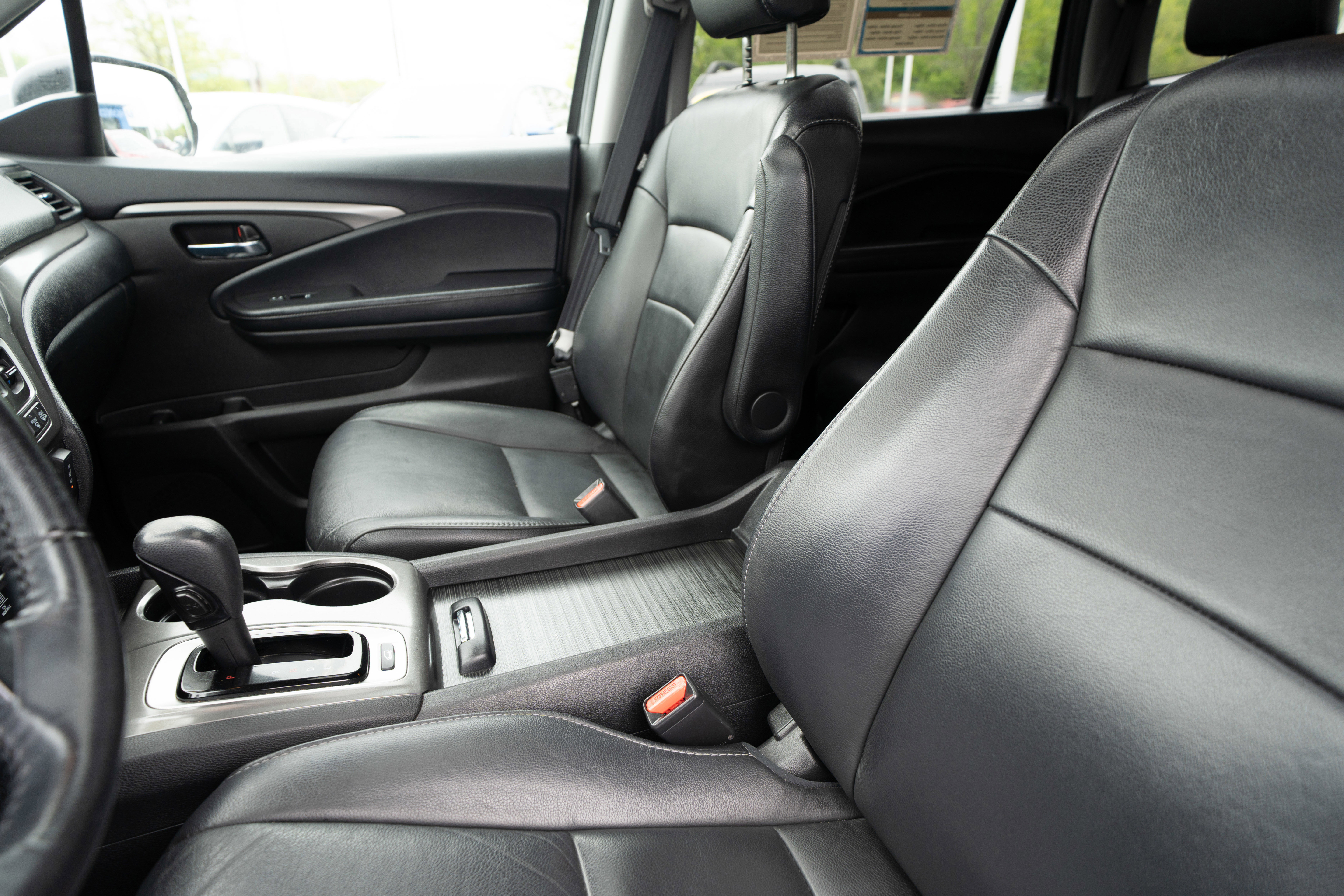 Used 2018 Honda Pilot EX-L image 10