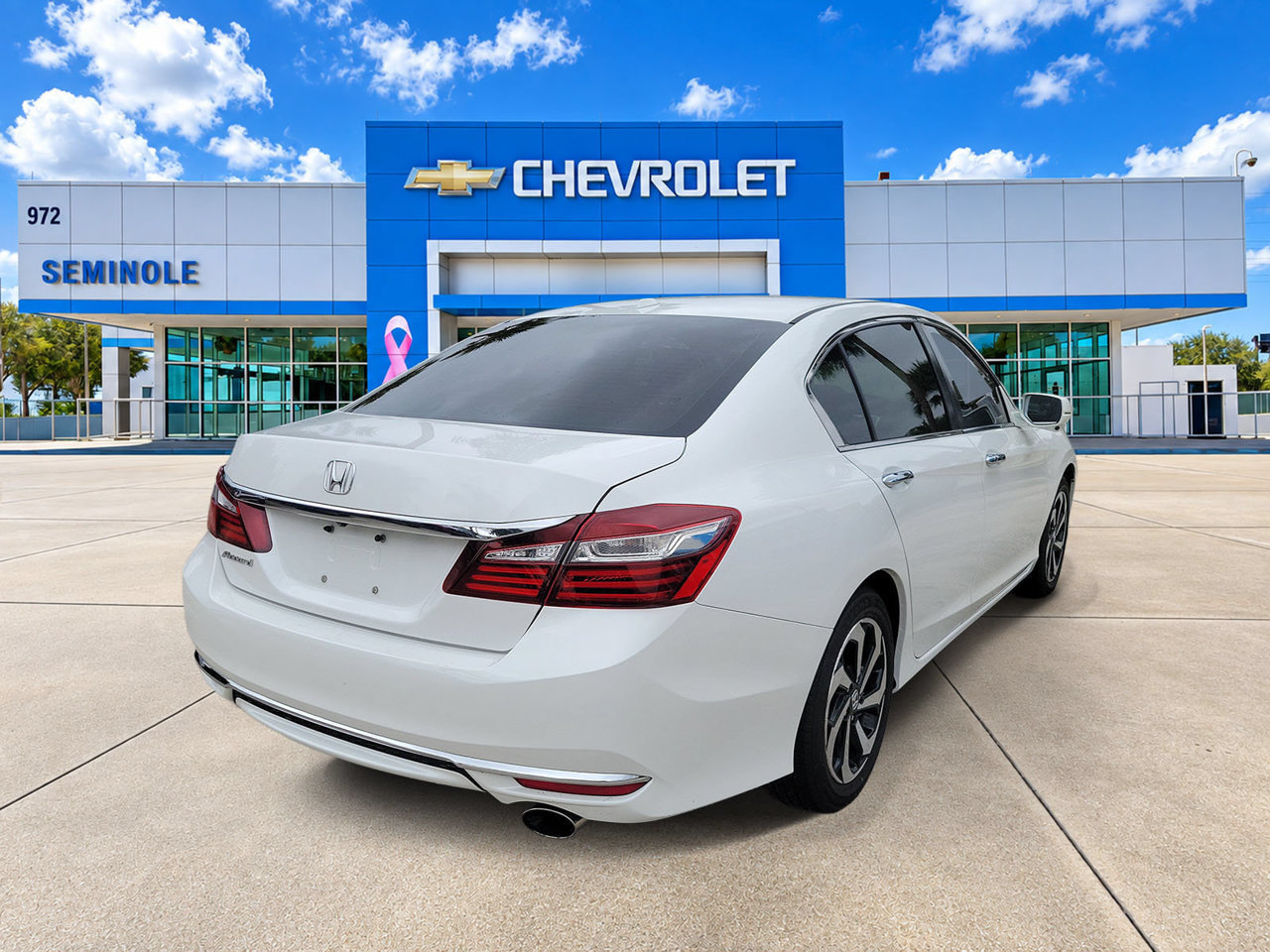 Used 2016 Honda Accord EX image 3