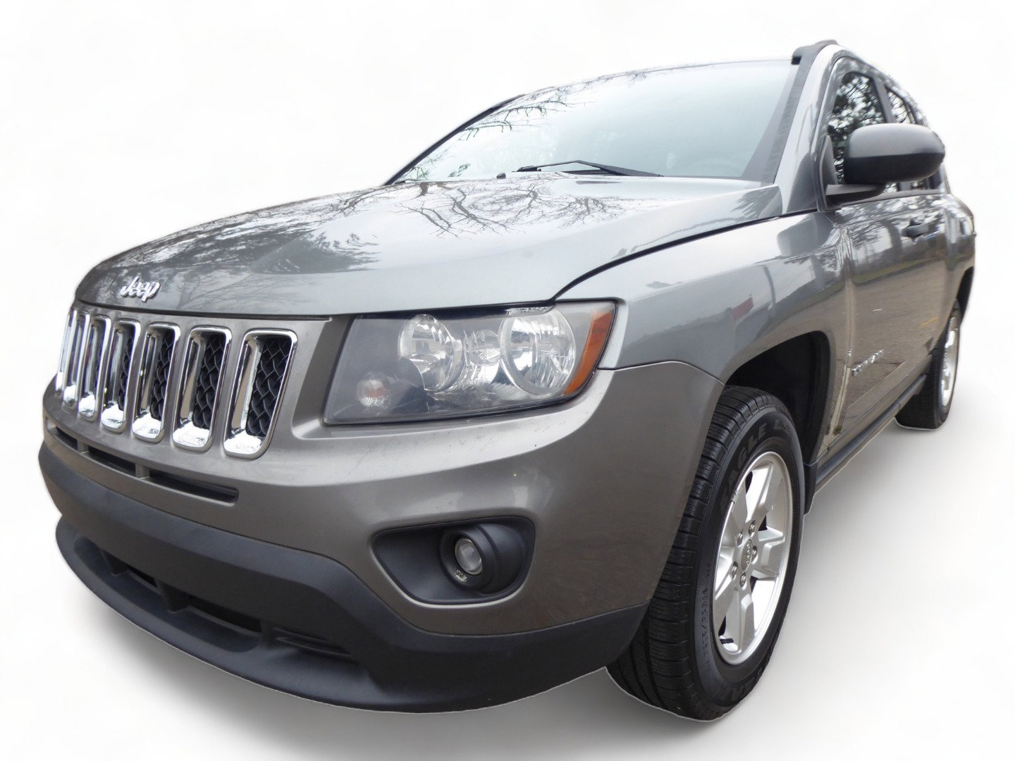 Used 2014 Jeep Compass Sport image 5