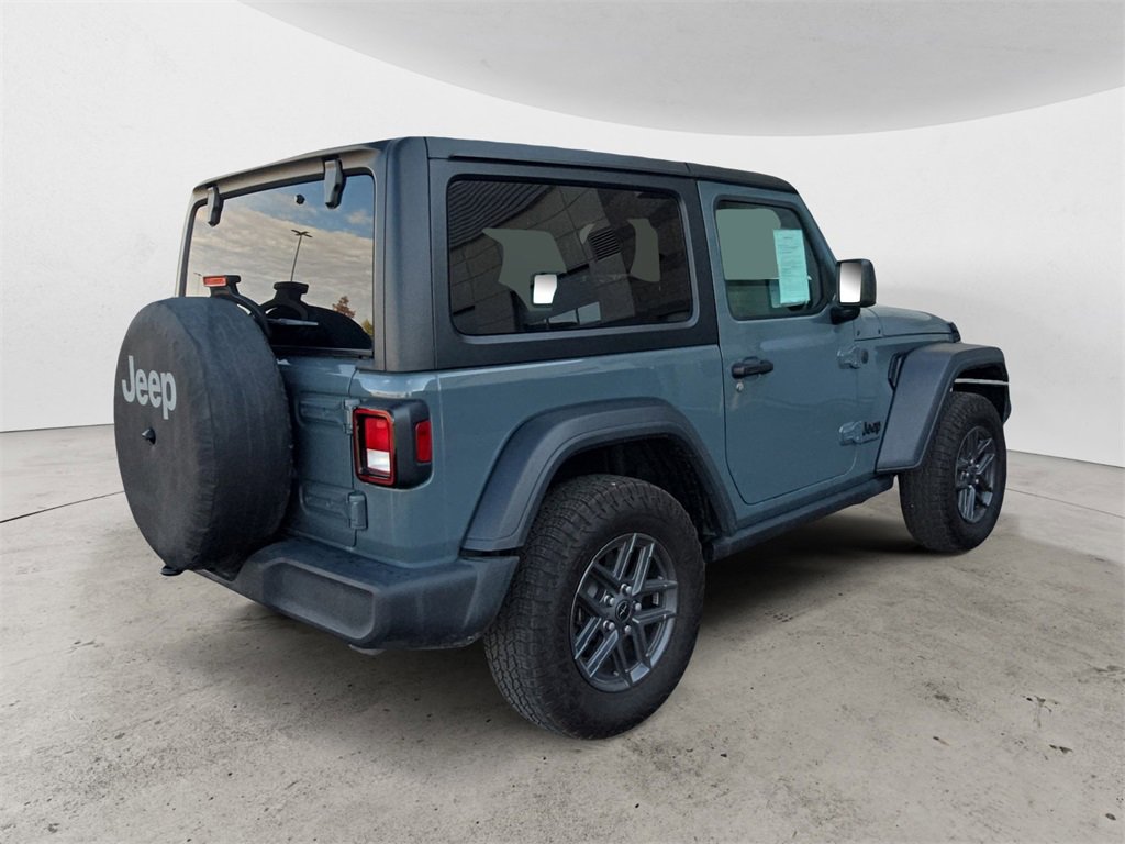 Used 2024 Jeep Wrangler Sport S image 5