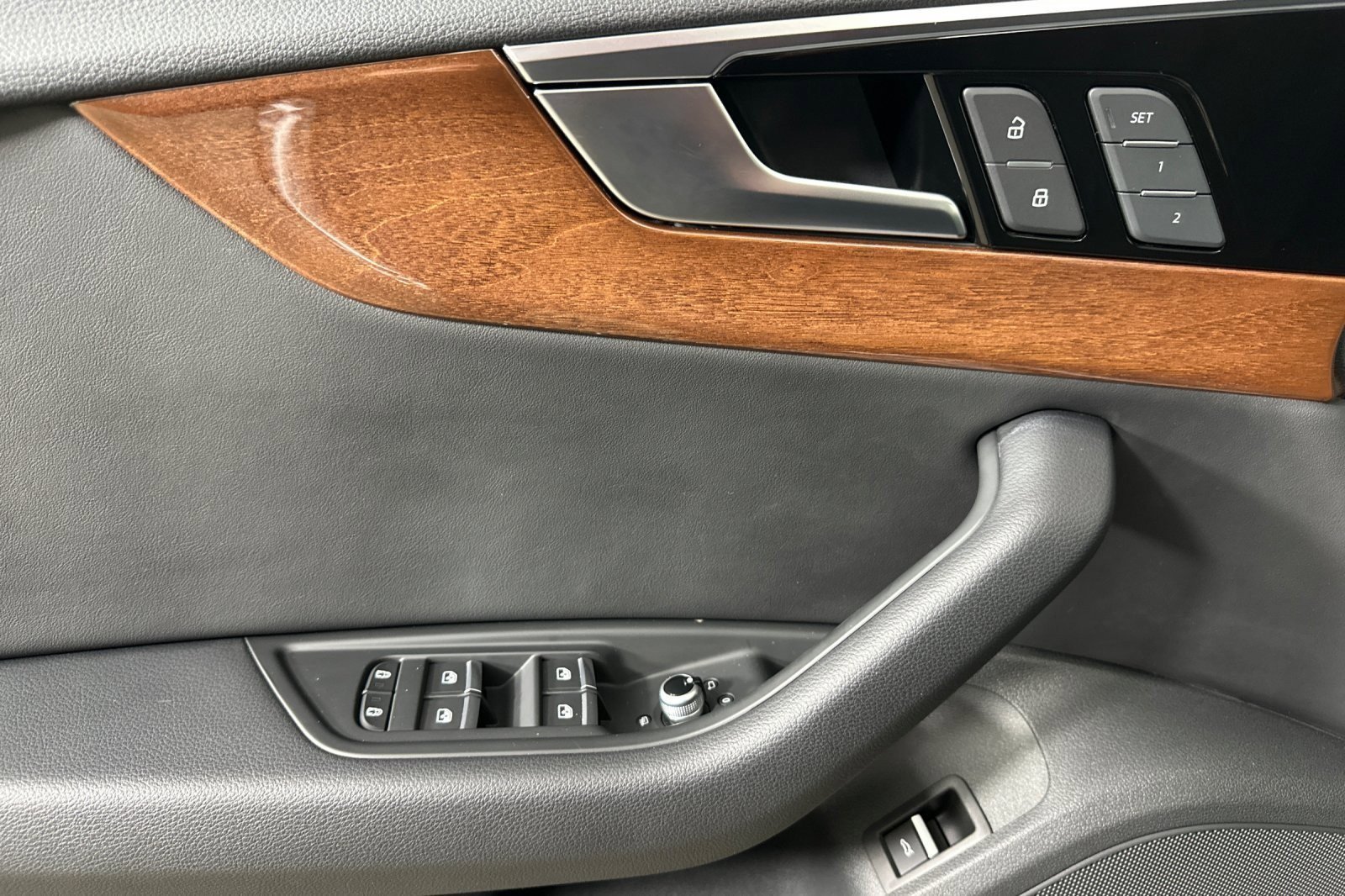 Used 2022 Audi A5 2.0T Premium image 10