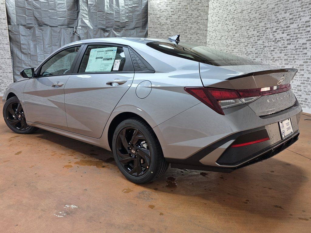 New 2026 Hyundai Elantra SEL Sport image 5
