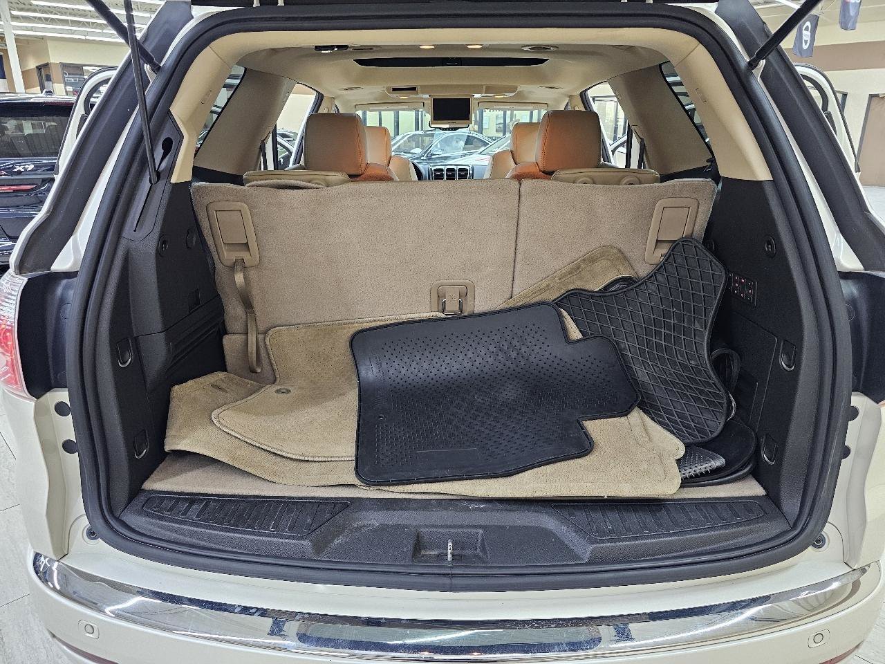 Used 2012 GMC Acadia Denali FWD image 12