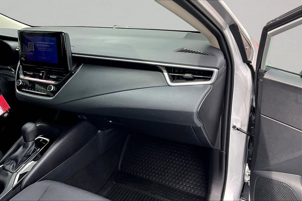 Used 2026 Toyota Corolla LE image 24