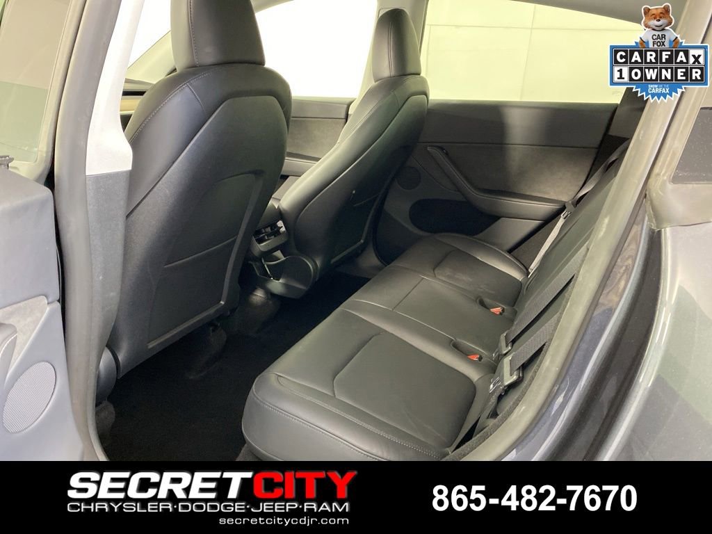 Used 2024 Tesla Model Y Long Range AWD/4WD image 27