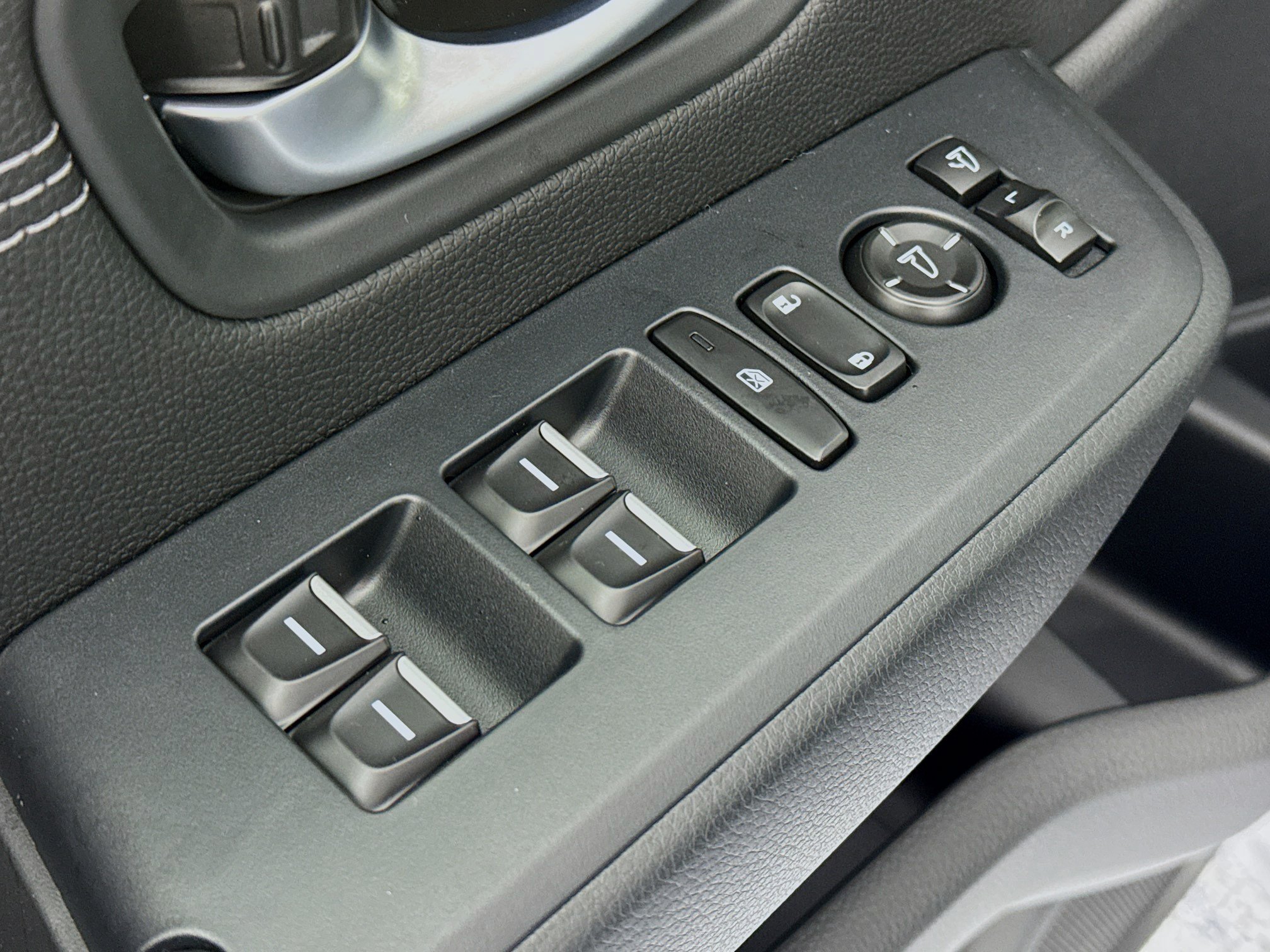 New 2026 Honda Pilot Touring image 18