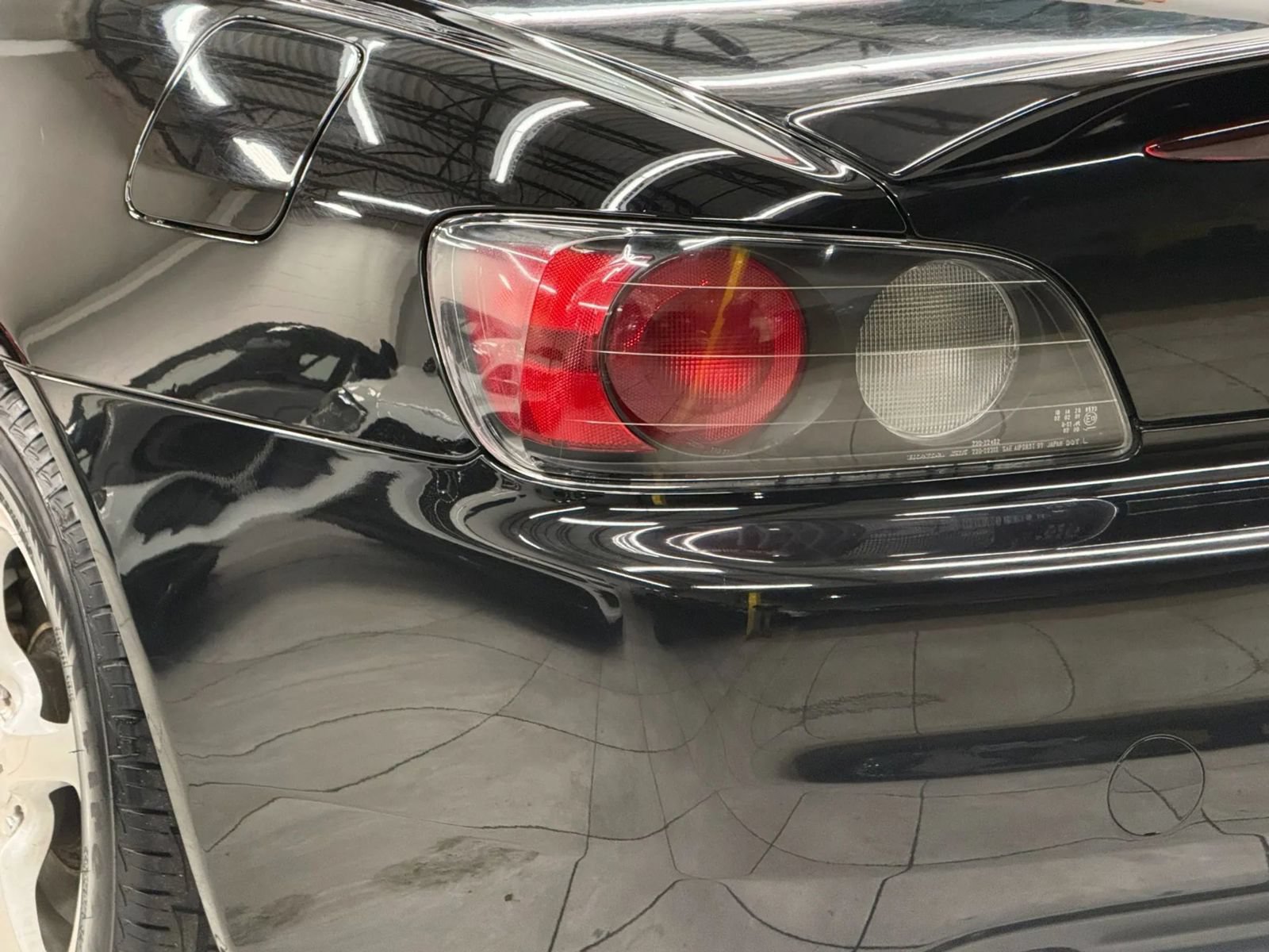 Used 2000 Honda S2000 image 12