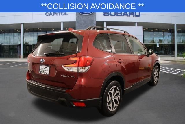 Certified 2023 Subaru Forester Premium image 3