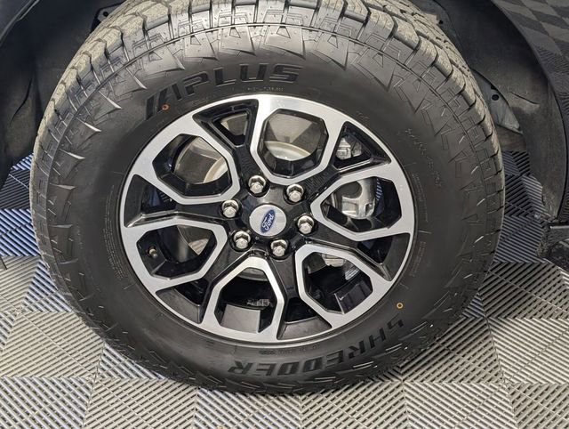 Used 2022 Ford Expedition XLT image 8