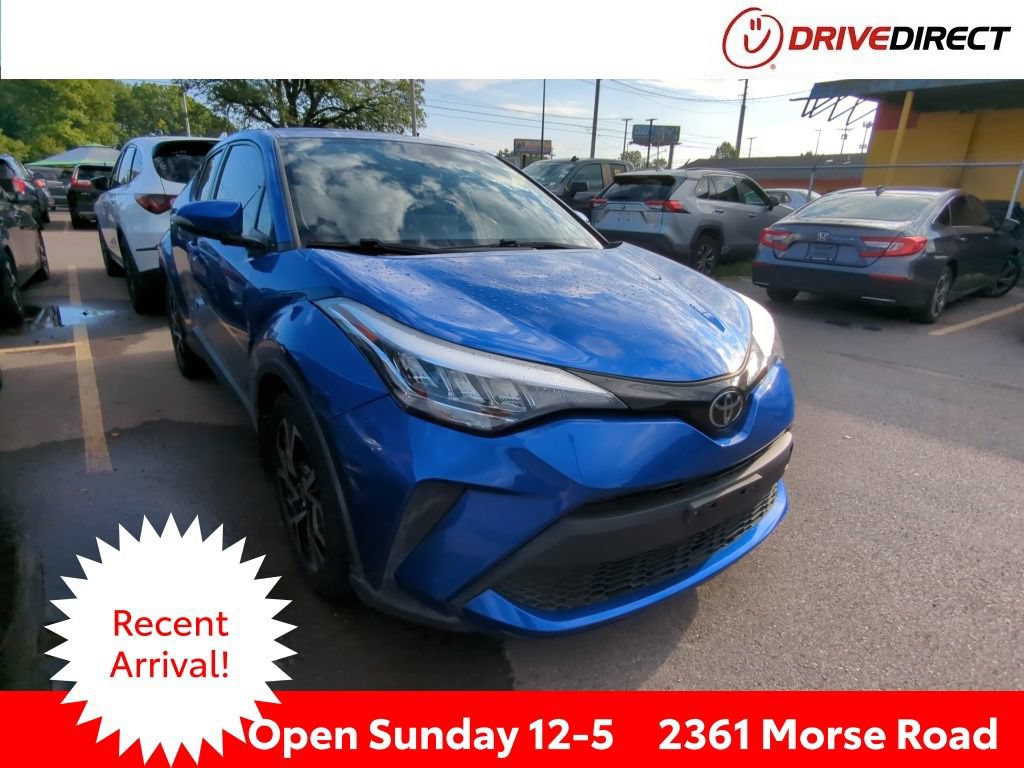 Used 2021 Toyota C-HR XLE FWD image 1