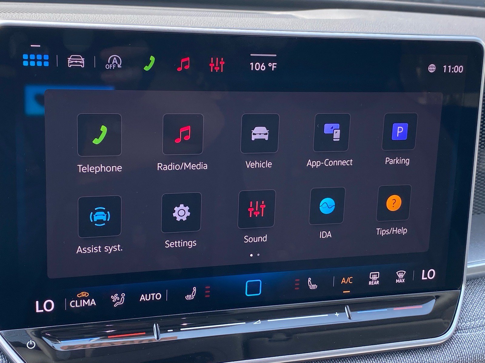 New 2026 Volkswagen Tiguan S FWD image 8