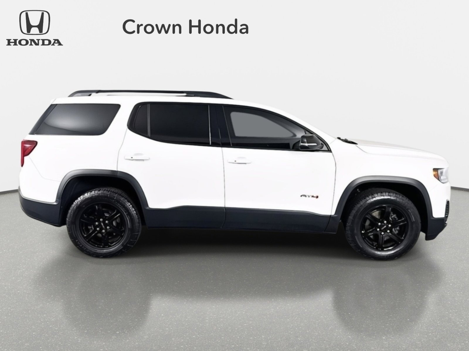 Used 2023 GMC Acadia AT4 w/ Trailering Package AWD/4WD image 5