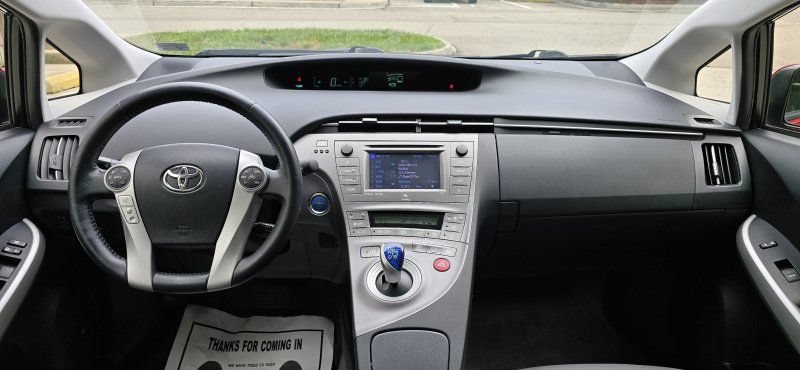 Used 2014 Toyota Prius Four FWD image 13