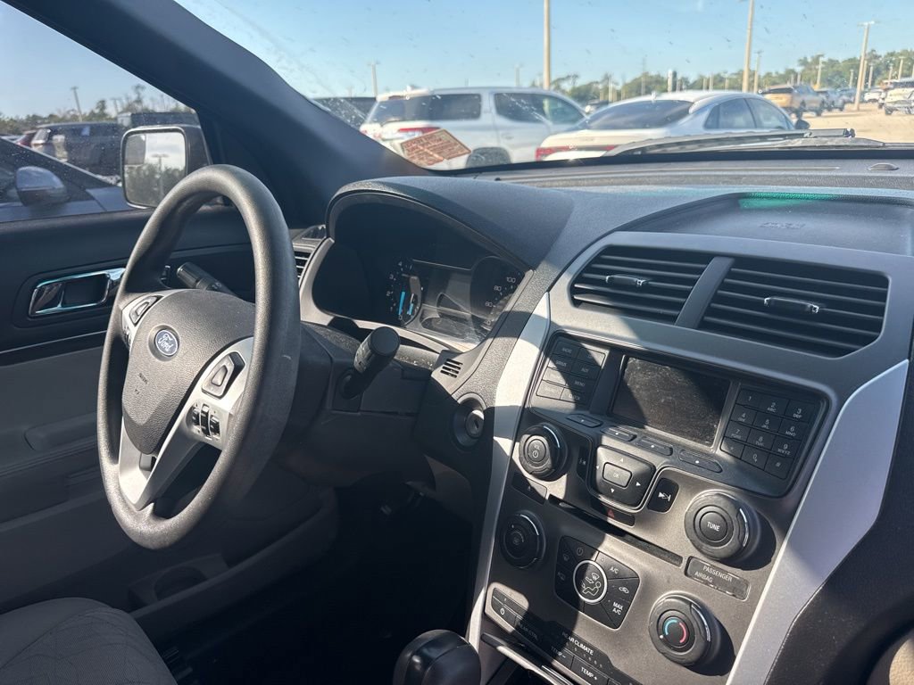 Used 2014 Ford Explorer FWD image 11