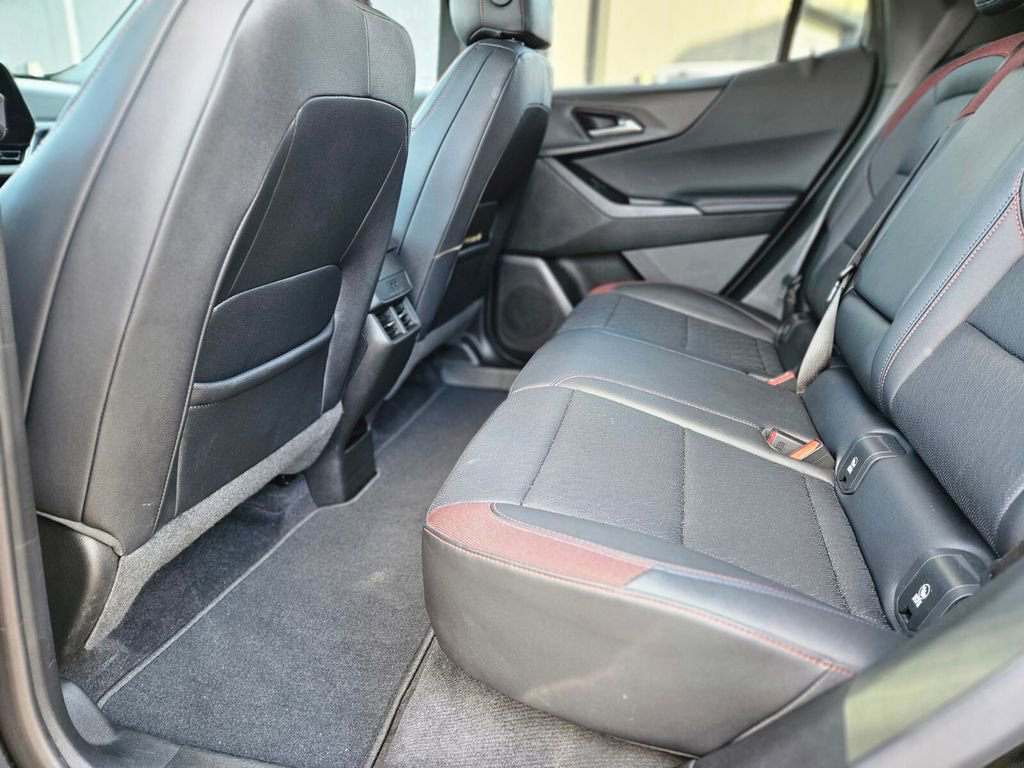 Used 2025 Chevrolet Equinox RS image 13