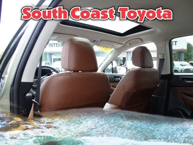 Used 2018 Subaru Outback 3.6R Touring AWD/4WD image 22