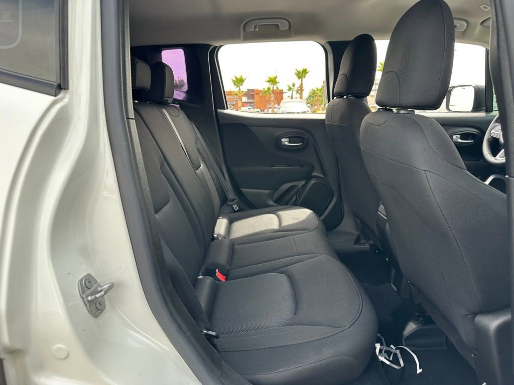 Used 2020 Jeep Renegade Sport image 28