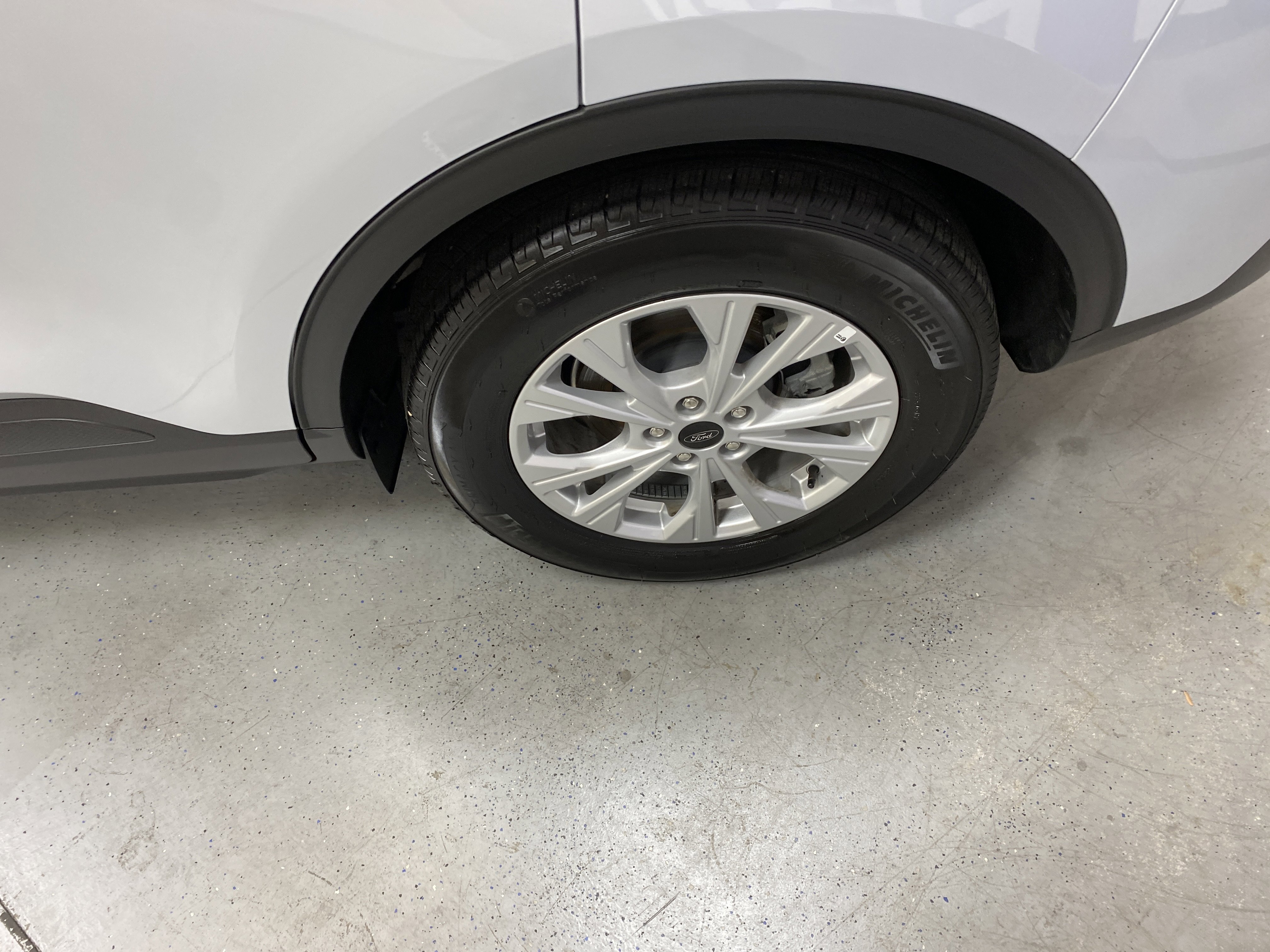 Used 2025 Ford Escape Active image 12