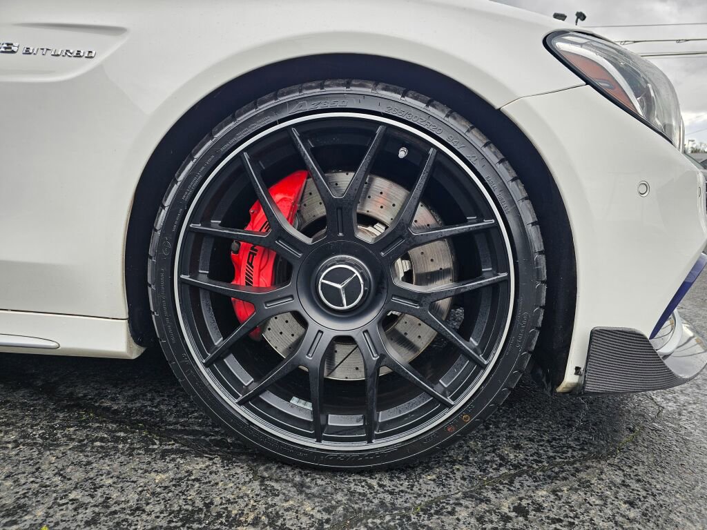 Used 2015 Mercedes-Benz C 63 AMG S image 9