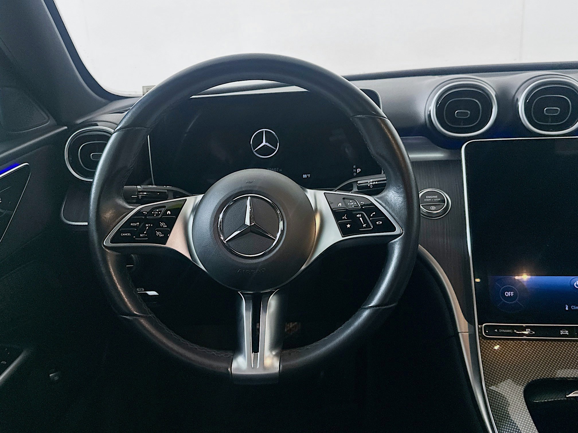 Used 2024 Mercedes-Benz C 300 Sedan image 18