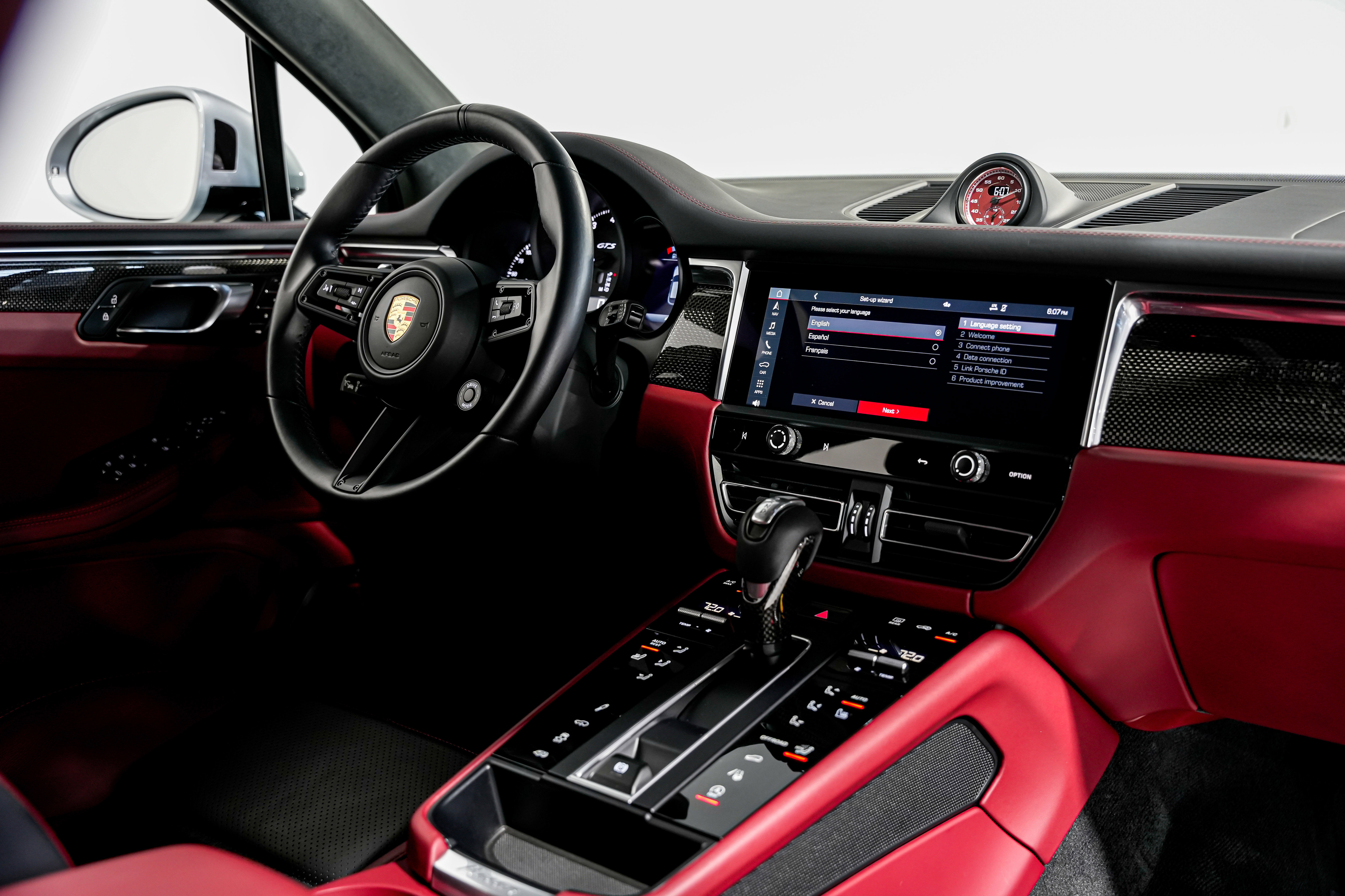 Used 2022 Porsche Macan GTS w/ Sport Chrono Package image 30