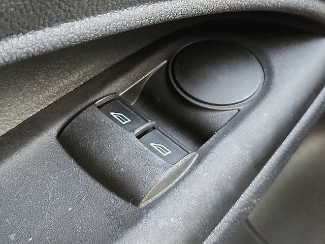 Used 2015 Ford Transit Connect XL FWD image 23