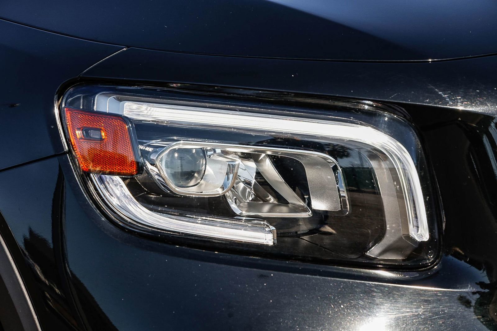 Used 2021 Mercedes-Benz GLB 250 image 7