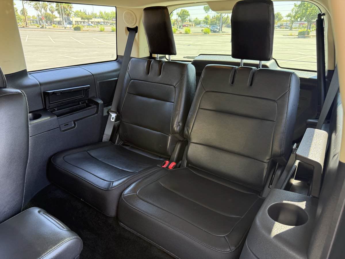 Used 2016 Ford Flex Limited w/ Equipment Group 302A AWD/4WD image 23