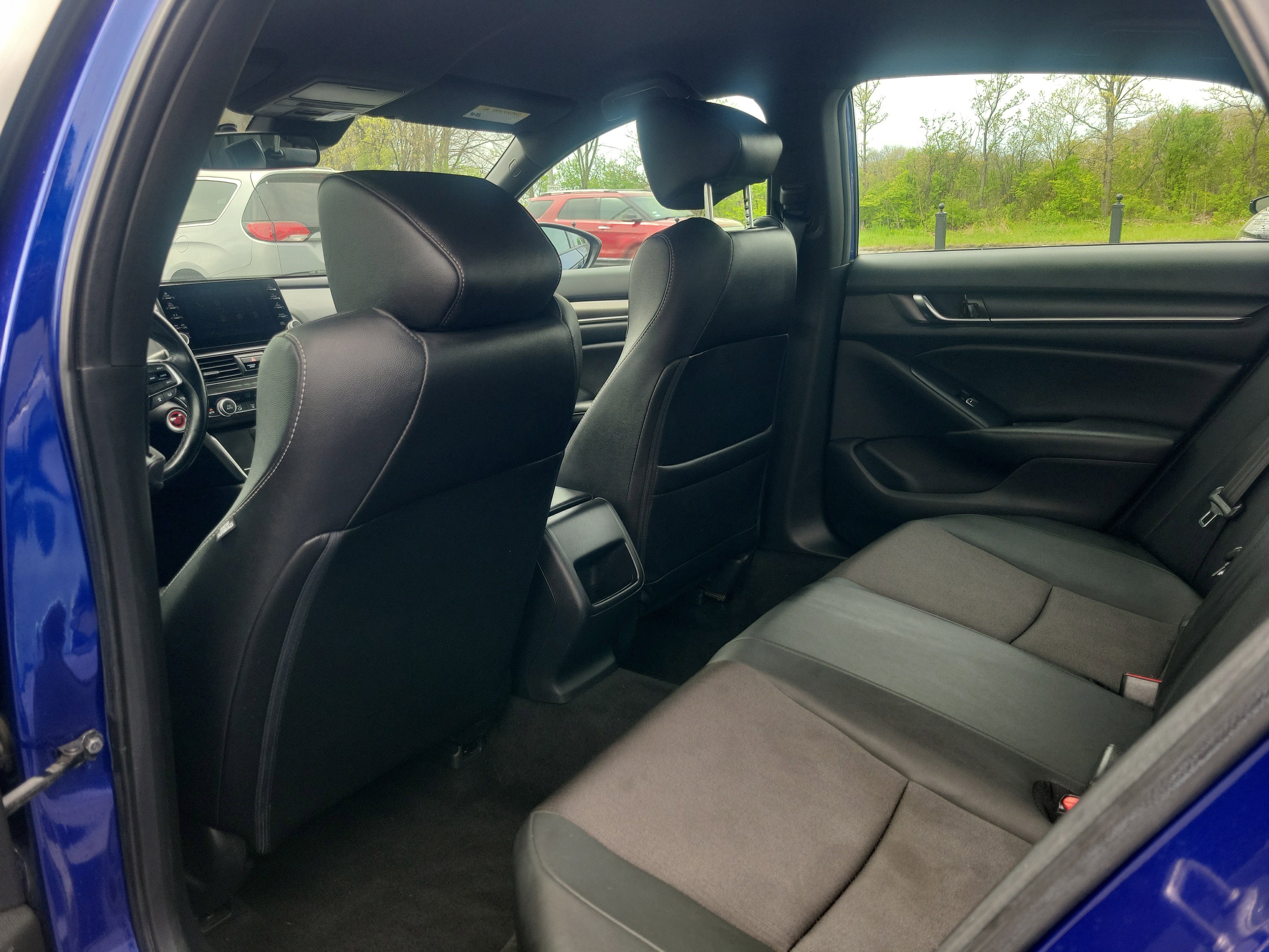 Used 2020 Honda Accord Sport image 11