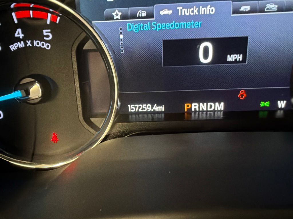 Used 2022 Ford F250 Lariat w/ Black Appearance Package AWD/4WD image 26